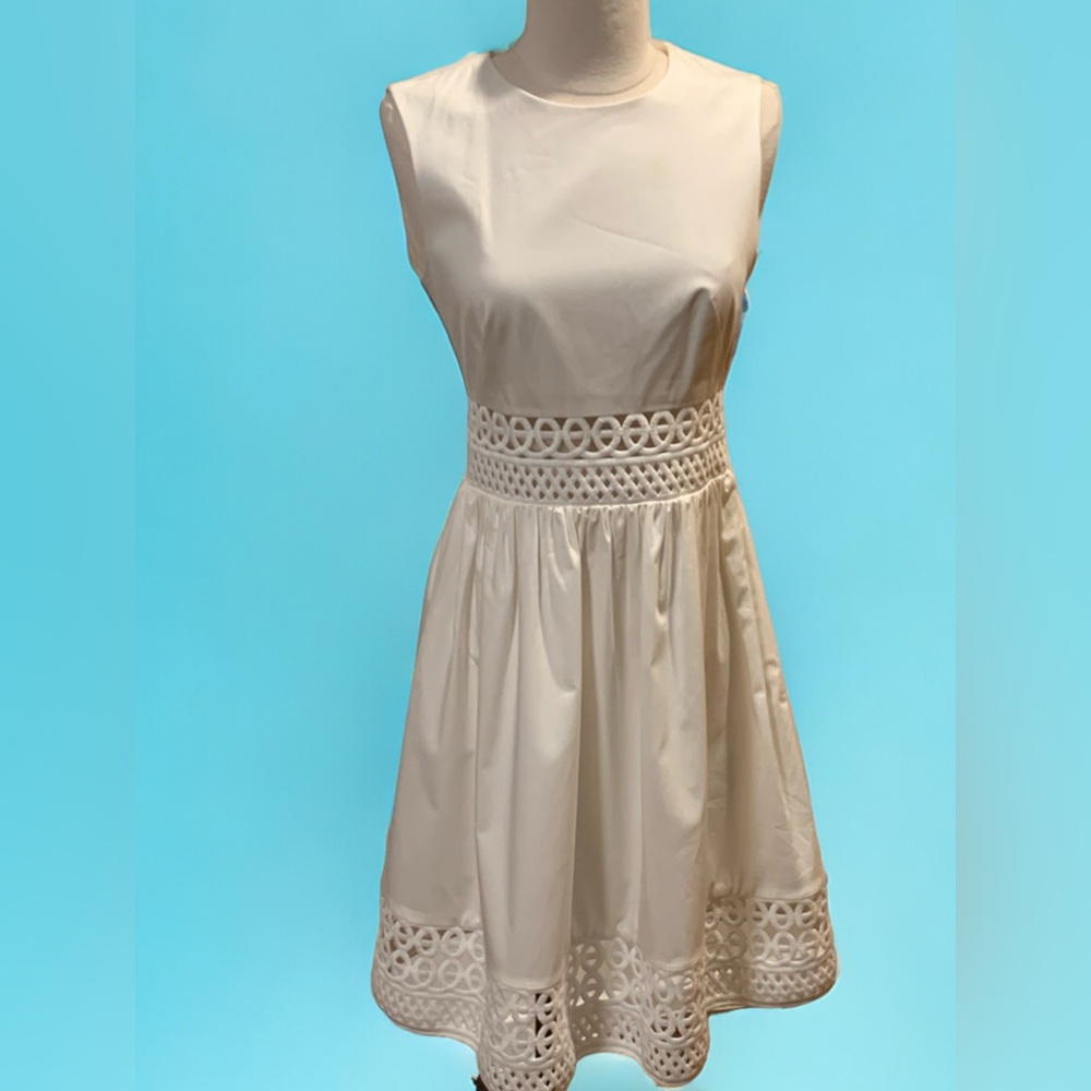 White dress Sleeveless Dress size 1